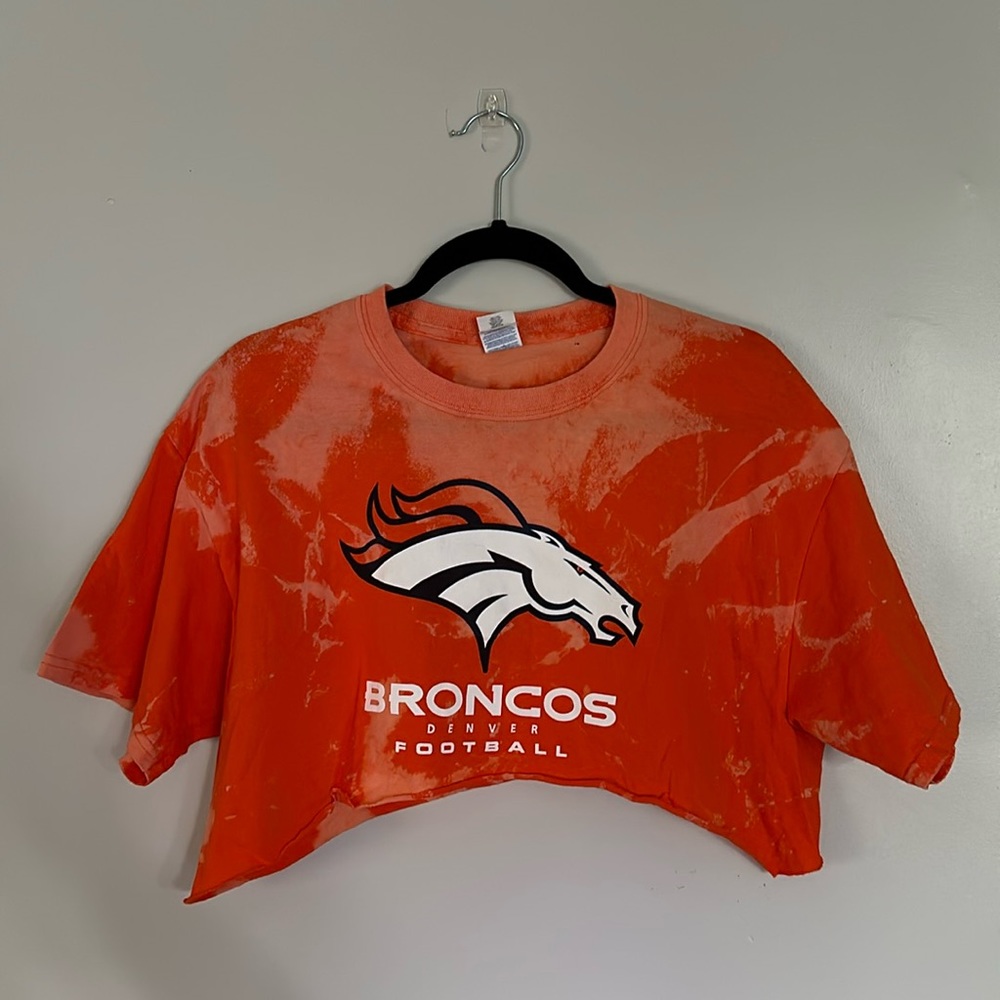 Cropped & Bleached Broncos Tee